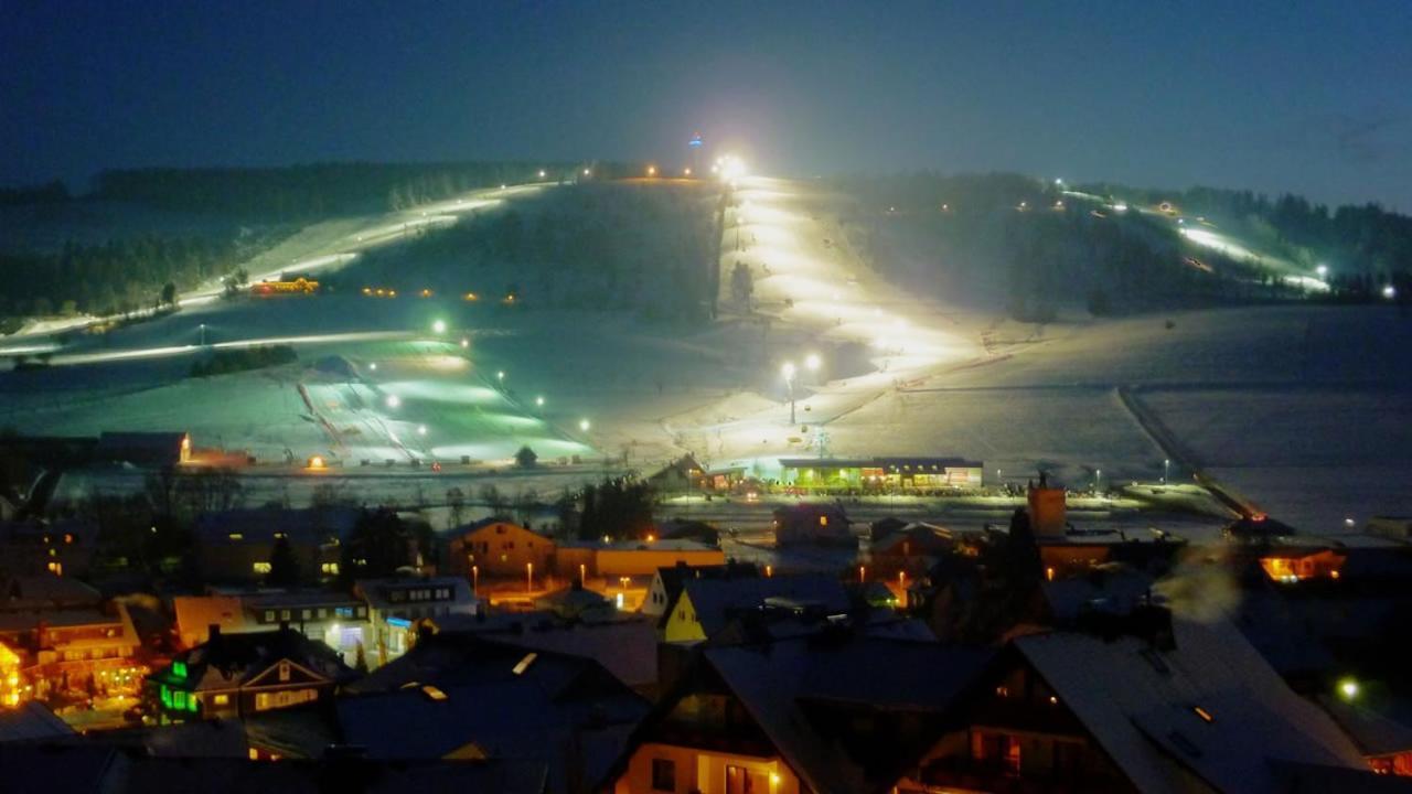 Quartier12 "Ski In & Bike Out" - Fewo Berg Willingen  Exterior foto